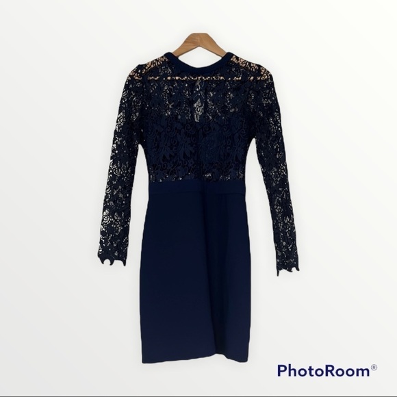 ROMEO + JULIET COUTURE Navy Blue Lace Long Sleeve Cut Out Mini Dress, Size M - Picture 2 of 8